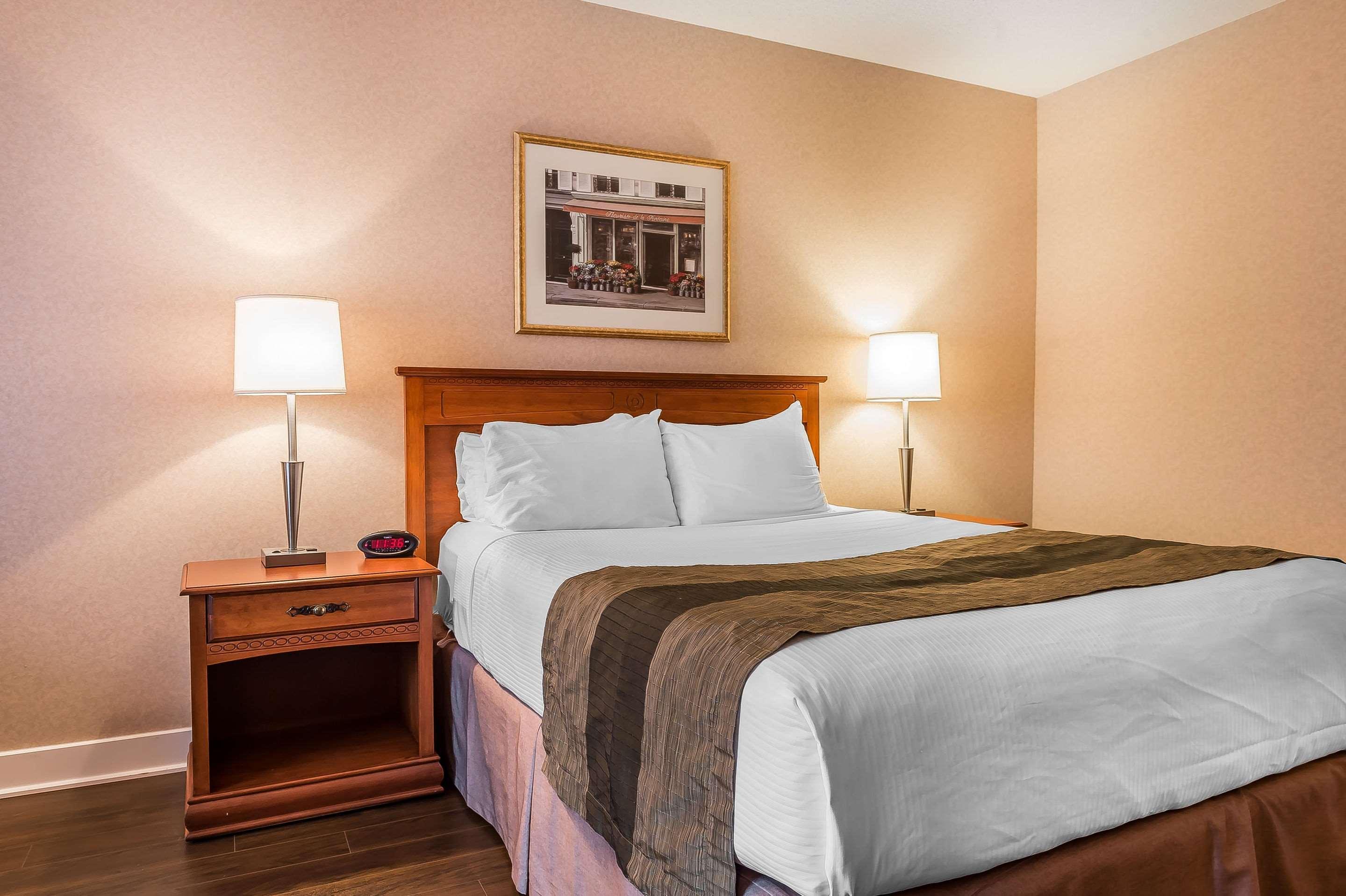 Quality Inn & Suites Hawkesbury Εξωτερικό φωτογραφία
