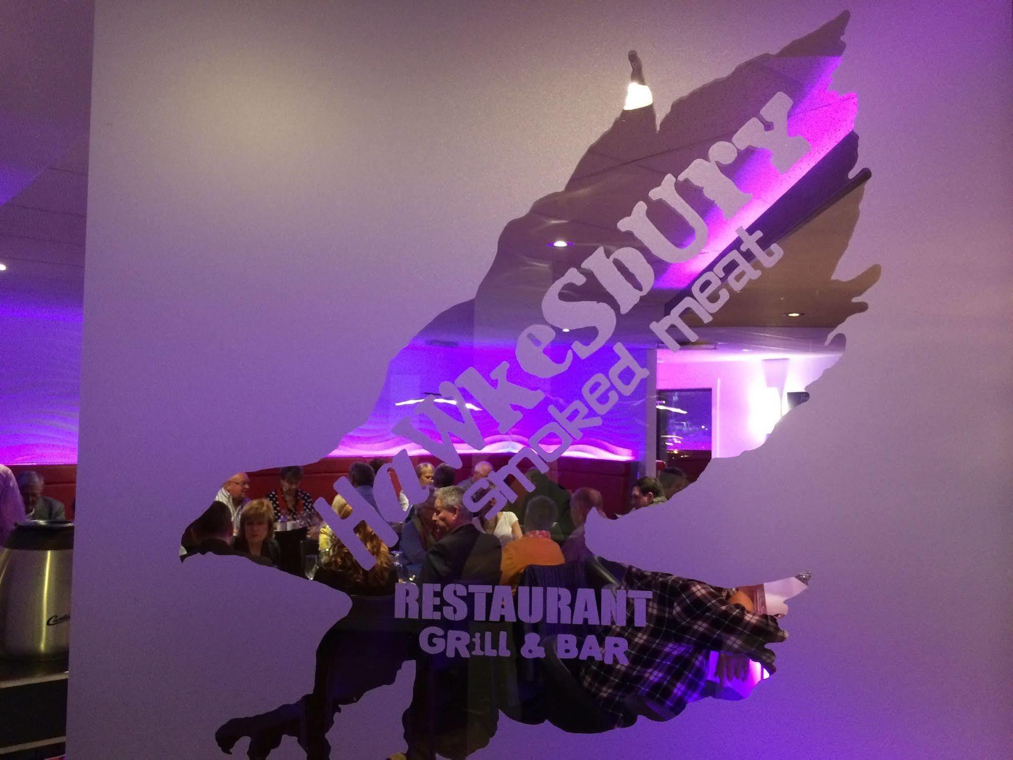 Quality Inn & Suites Hawkesbury Εξωτερικό φωτογραφία
